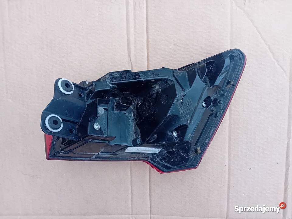 Audi A6 C8 Led lampa tylna lewa Lampy tylne Oświetlenie Przeźmierowo