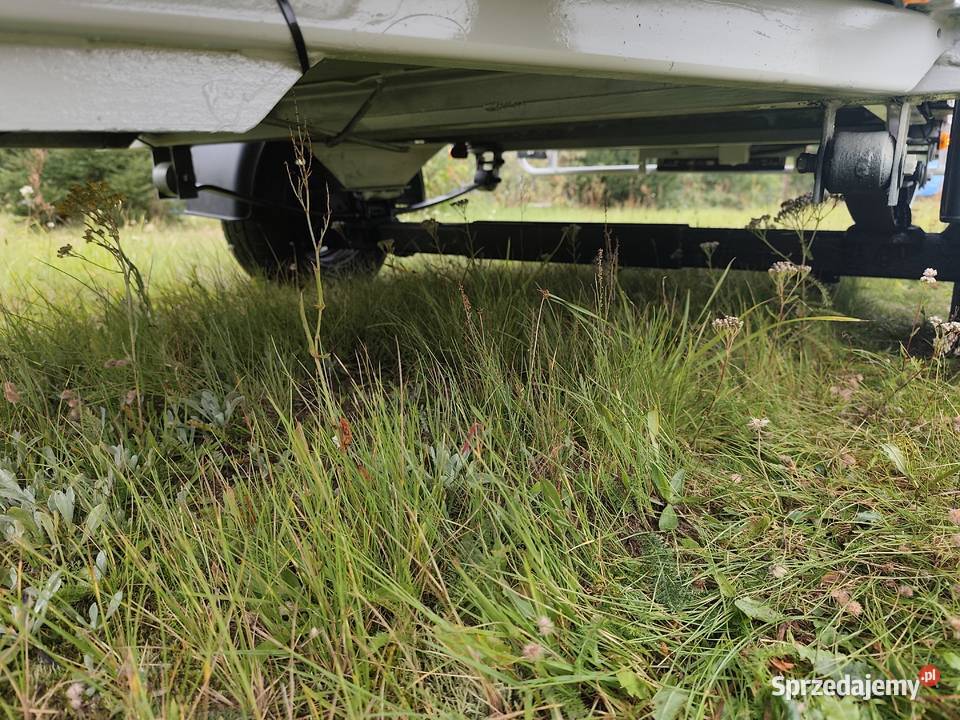 Sprzedam solidna przyczepkę Motoryzacja Cierznie