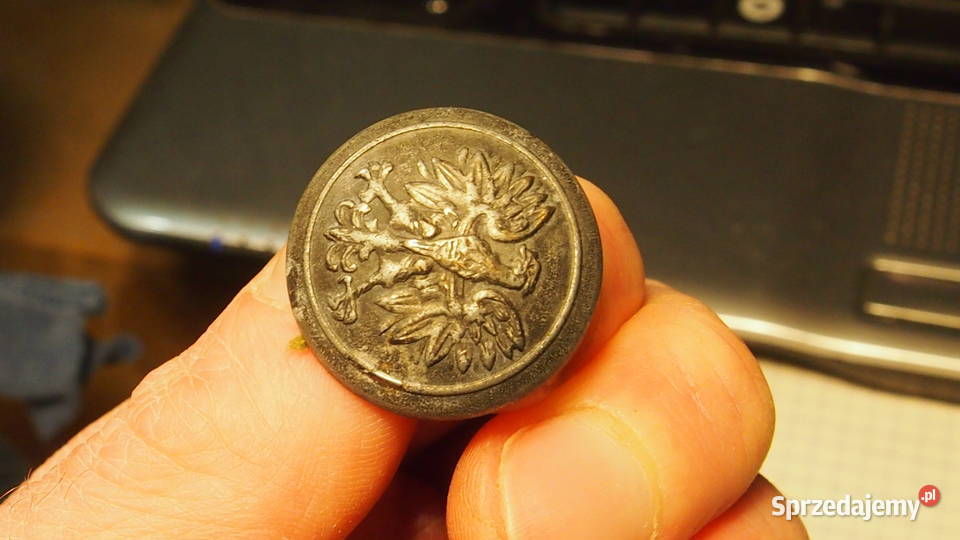 Guzik wojskowy PRL 25 mm stalowy płaszcza śląskie Tychy