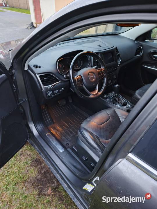 Jeep Cherokee Limited KL światła do jazdy dziennej Puławy