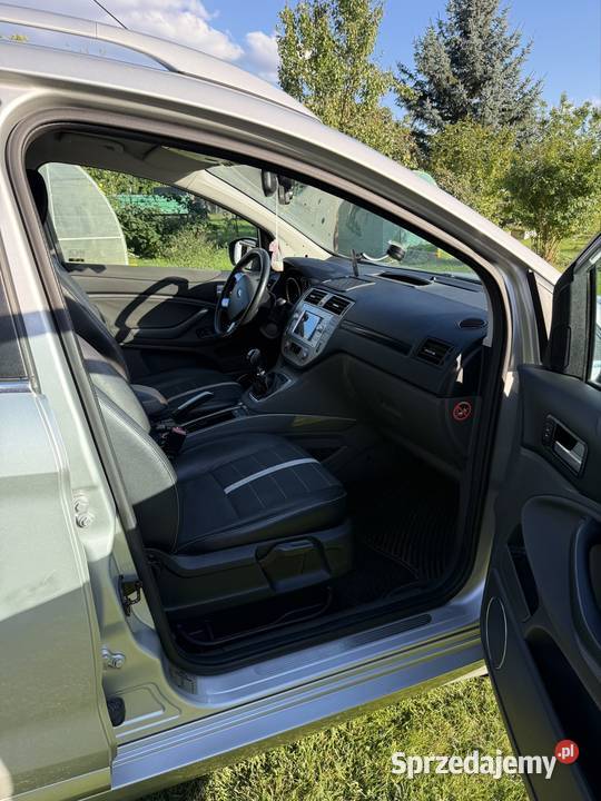 Ford Kuga Mk1 25 T 4x4 Individual 2010 isofix Biała Podlaska