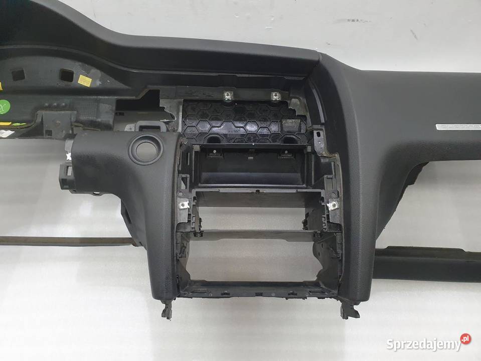 KONSOLA DESKA ROZDZIELCZA AUDI Q7 4L1857067 sprzedam