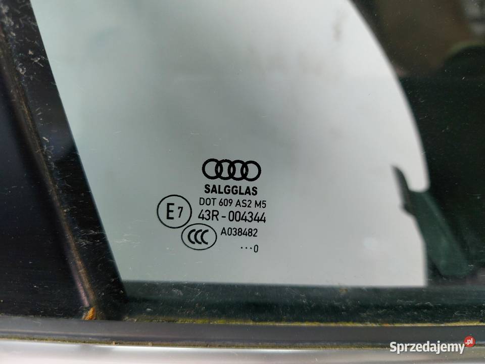 AUDI SQ7 Q7 II LIFT 4M0 Drzwi przód prawe LY3S osobowe