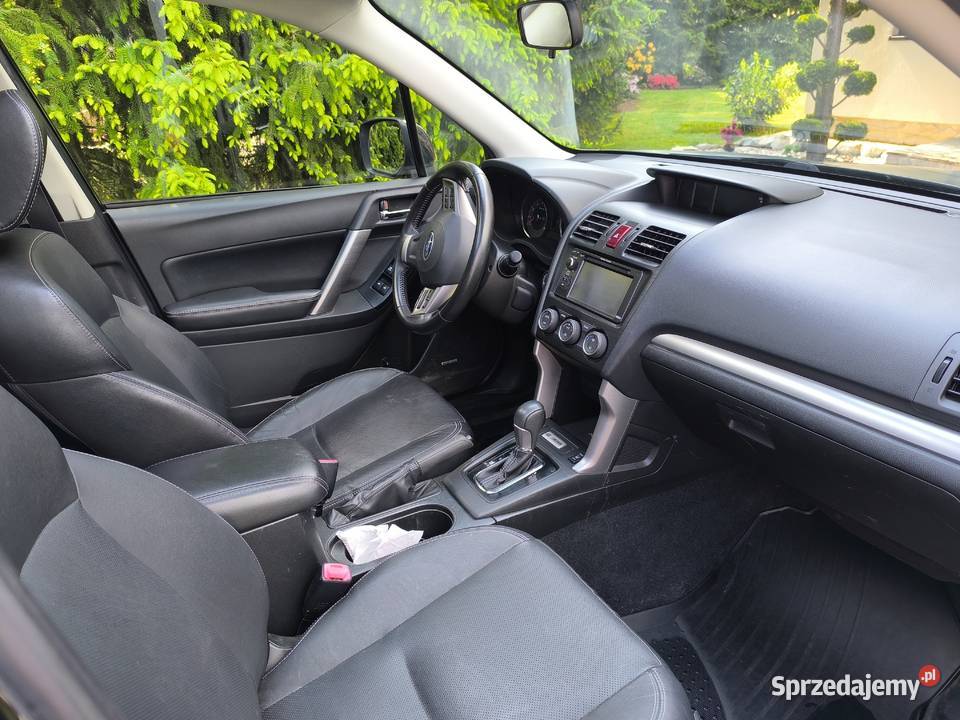 Subaru Forester IV XT 20 Turbo 241 4x4 Automat Forester