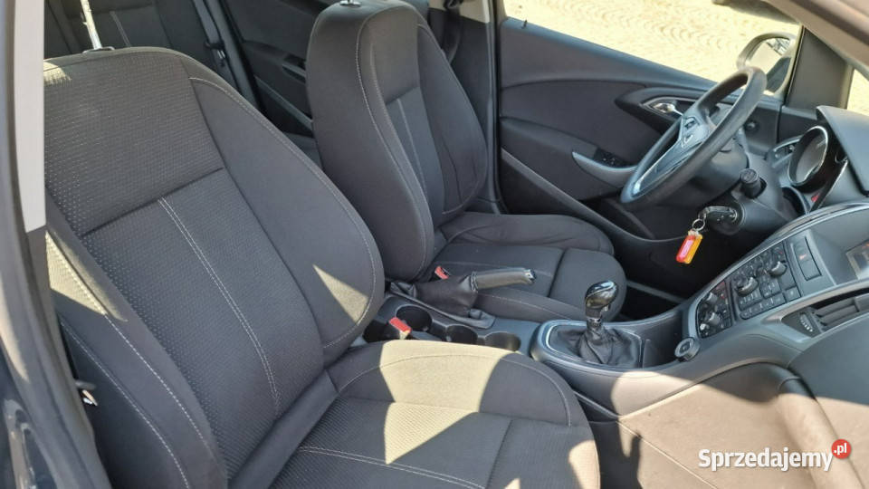 Opel Astra 108 17 CDTI Klima navi alu F VAT 23 autoalarm Głogówek