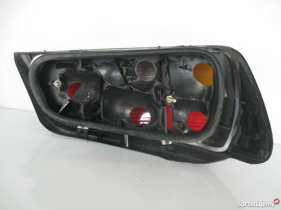 Lampa prawa lewa tył lewy prawy tylna PEUGEOT
