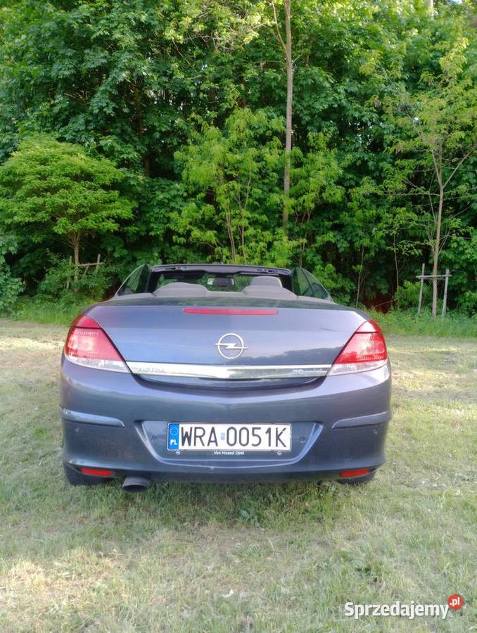 Opel Astra TwinTop 20 Turbo 170 Cosmo Cabrio Radom