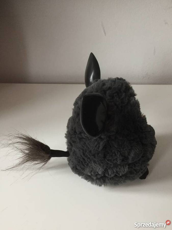 Czarny Furby Warszawa