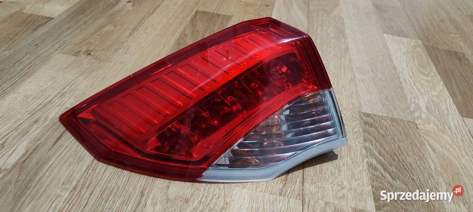 Lampa tylna Laguna III Lewa ORYGINALNA Gostynin sprzedam