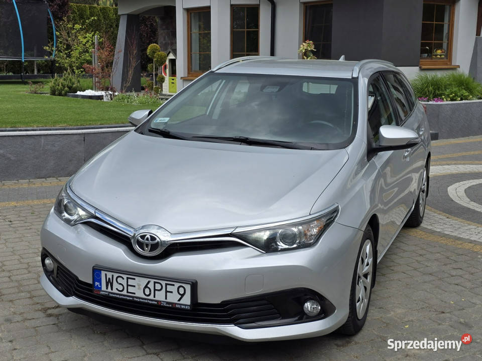 Toyota Auris 16 D4D Premium Salon II 2012 Skępe sprzedam