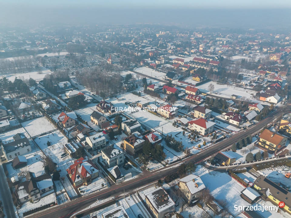 Dom wolnostojący Niepołomice 390m2