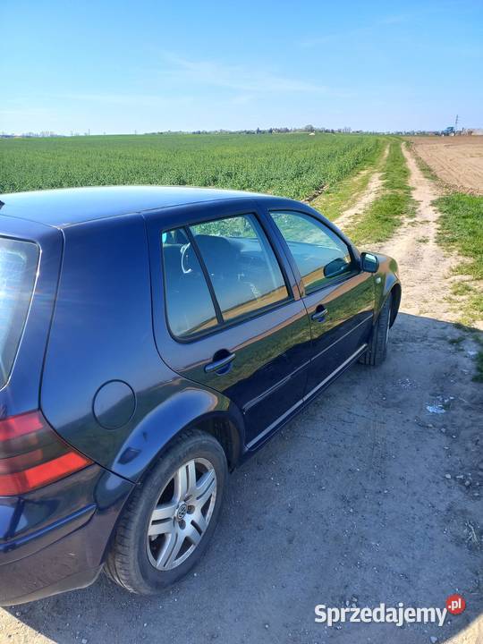 Sprzedam Volkswagen Golf 19 TDI Rok produkcji 2002 Górki