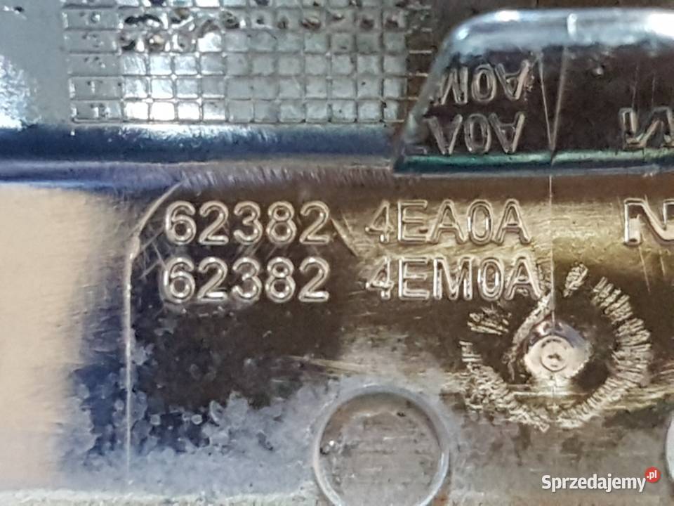 NISSAN QASHQAI J11 2015 ATRAPA GRILL CHROM osobowe Turek sprzedam