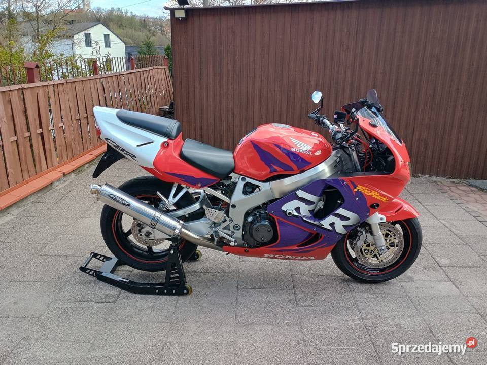 HondaCBRSC33919UnikatPięknaBezwypadkowyKIERABMOry SC Starachowice