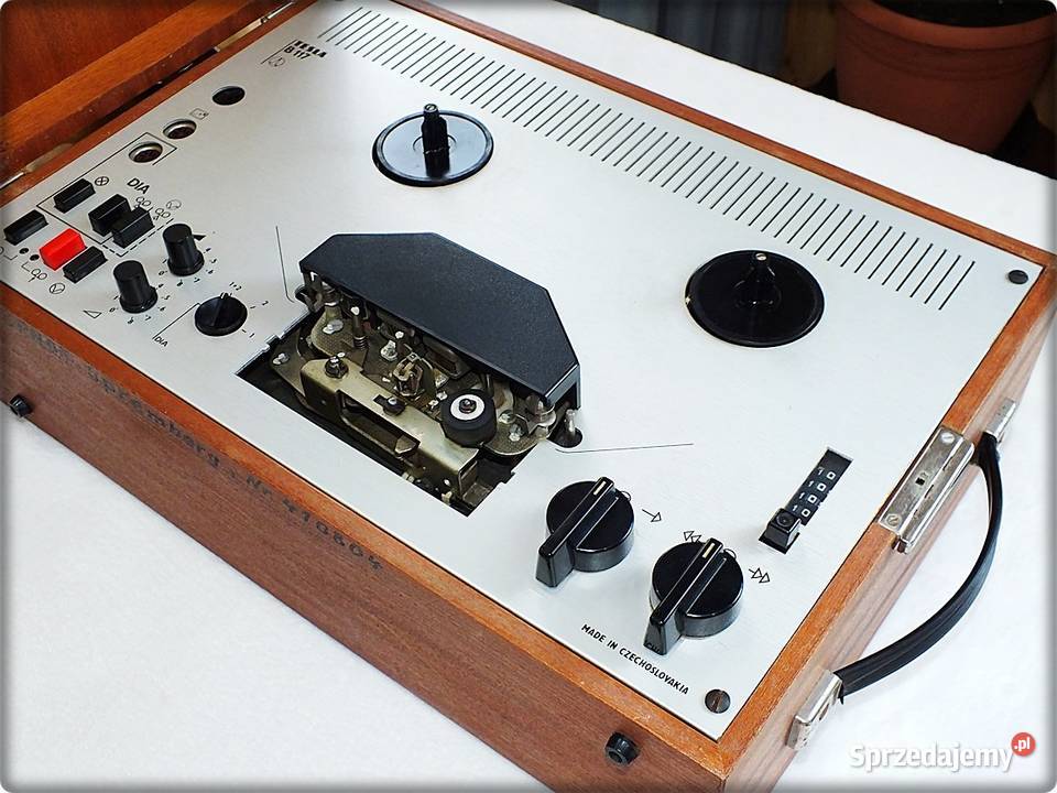 Stary magnetofon szpulowy TESLA B117 Sprzęt Żary
