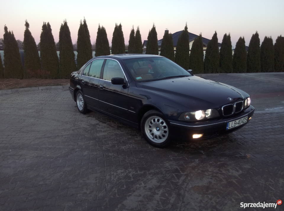 BMW E39 INDIVIDUALGAZ Bogate wyposażenie nieuszkodzony Maszki