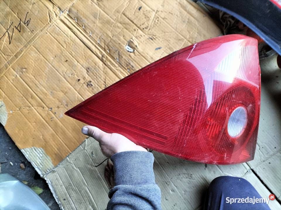 FORD MONDEO MK3 MK 3 LAMPA TYŁ TYLNA LEWA Kamień-Kolonia