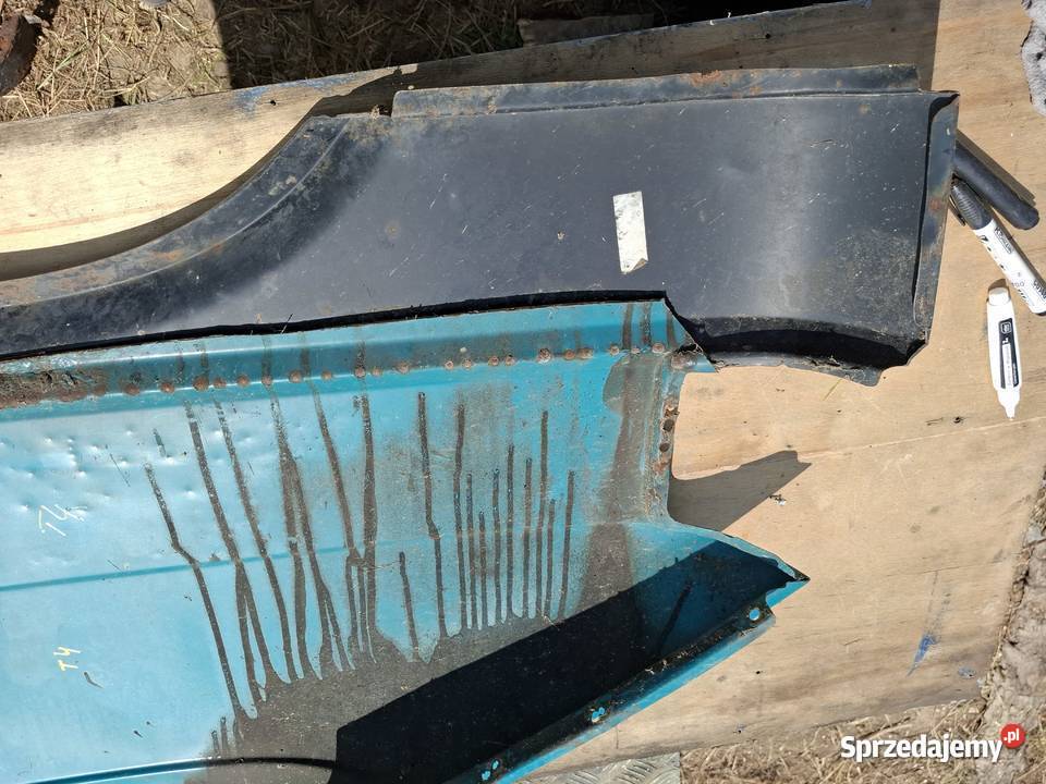 Błotnik Prawy Przód Volkswagen T4 osobowe Pozostałe lubelskie Wisznice