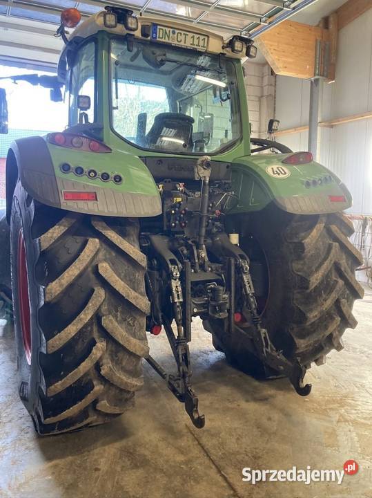 Fendt Vario 724 SCR Profi Plus Fendt Vario 820 Rożniątów sprzedam