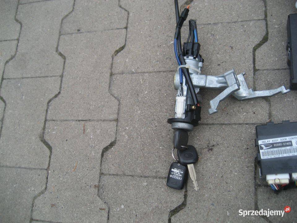 daihatsu sirion 0205r 10 benzyna komputer
