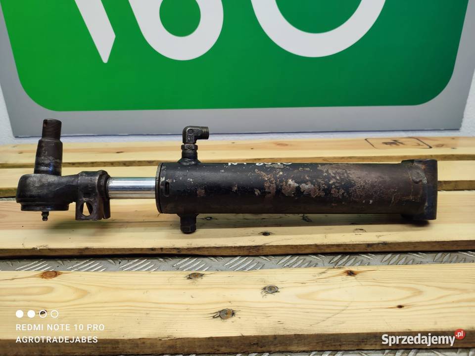 Siłownik skrętu Holland 8070 Wilkowo