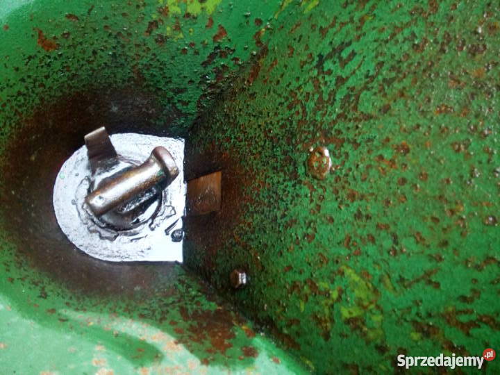 Rozsiewacz nawozu Amazone AZS 400 dwu talerzowy Częstoborowice