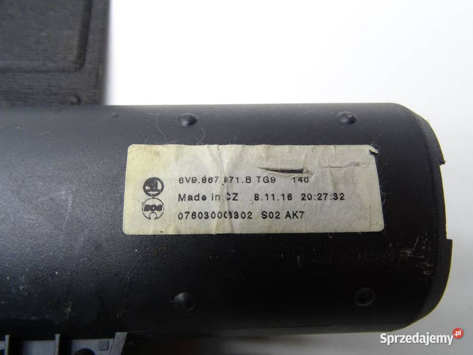 ROLETA BAGAŻNIKA TYŁ TYLNA 6V9867871B SKODA osobowe