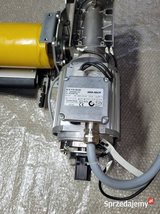 Szybka brama szybkobieżna rolowana ser 330 ASSA dolnośląskie Gaworzyce sprzedam