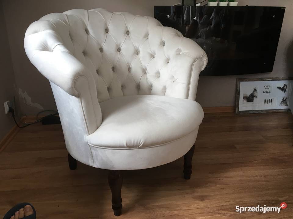 Elegancki pikowany fotel Chesterfield wielkopolskie Poznań