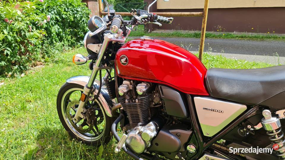 CB 1100 klasyk w super stanie niski przebieg nieuszkodzony Honda
