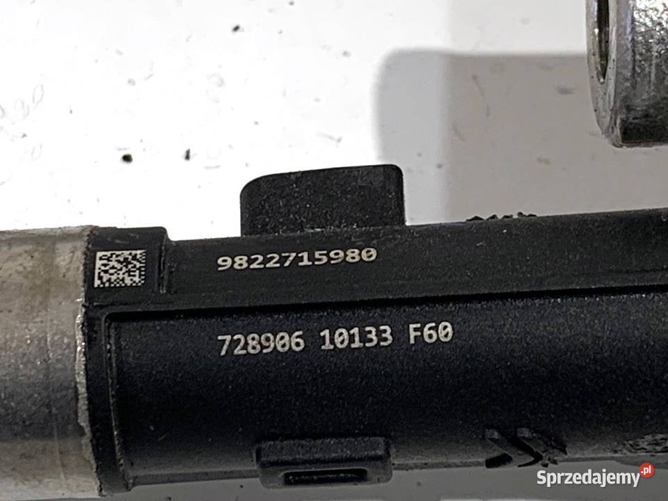 LISTWA WTRYSKOWA CITROEN C4 CACTUS 9822715980 12 osobowe