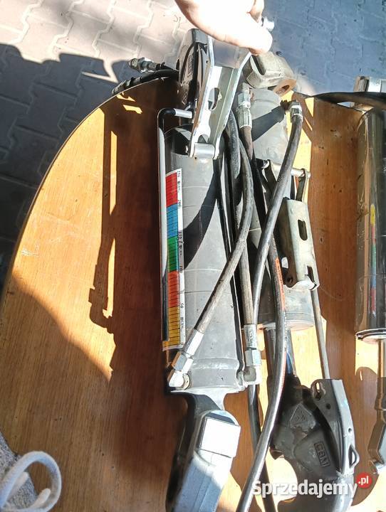 Łącznik Cięgło hydrauliczne CBM kat 3 Wąwolnica sprzedam