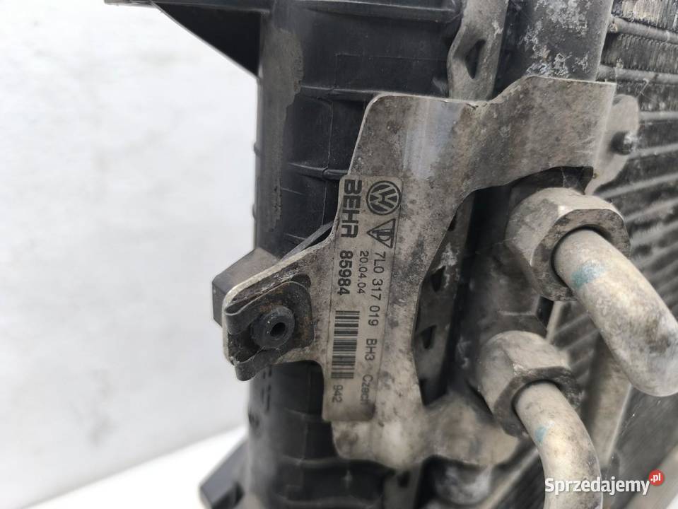 PAS PRZEDNI CHŁODNICE VW TOUAREG 25 7L0121203F Wentylatory chłodnic klimatyzacji sprzedam