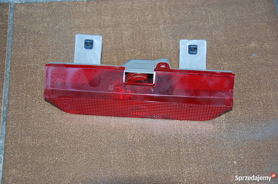 TOYOTA RAV4 0005 ŚWIATŁO STOP