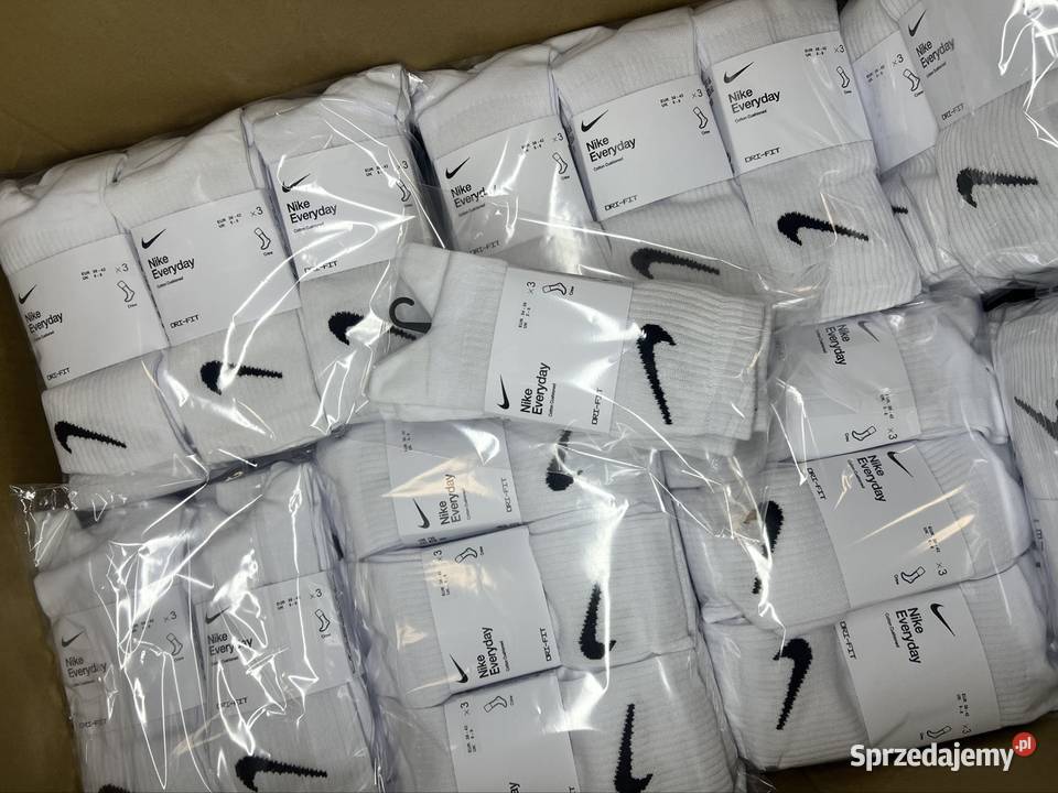 Nike Wysokie Białe Skarpety 3 pak Odzież sportowa