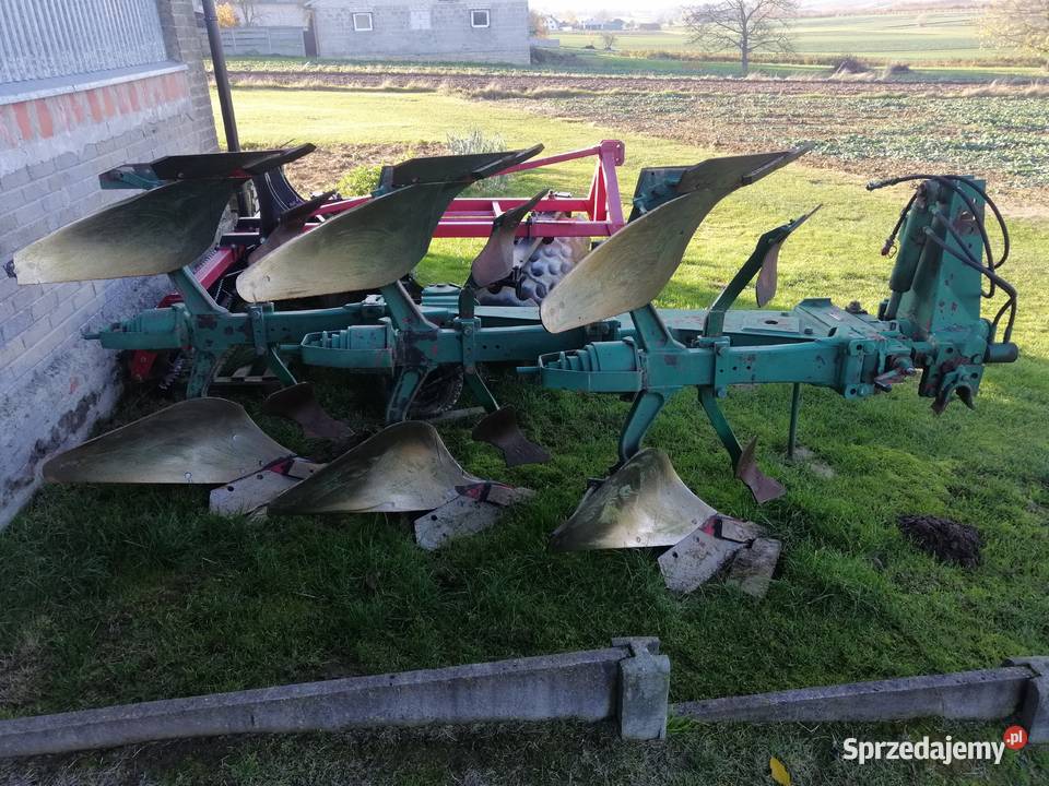 Pług 3 skibowy obrotowy huard MF lekki transport nieuszkodzony Pługi
