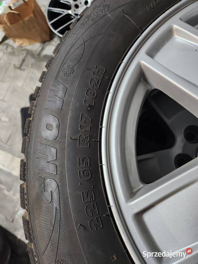 Koła zimowe dodge jeep 225x 65x17 małopolskie Kraków