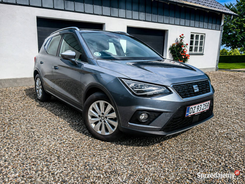 Seat Arona Sadlno