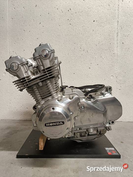 CB750 CB750K CB750C CB750F silnik Białystok