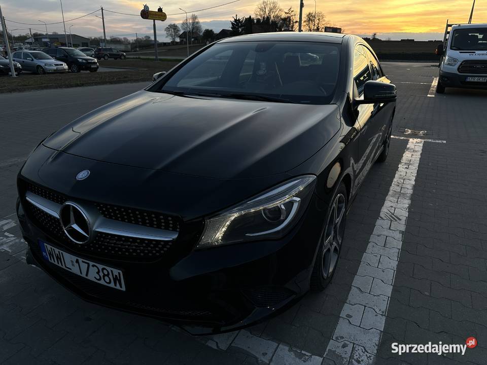 MercedesBenz CLA 250 2014 Czarna Luksusowa Coup nieuszkodzony sprzedam