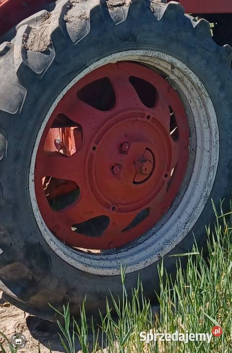 Felga zeliwna r38 komplet 2 sztuki z oponami Ktery