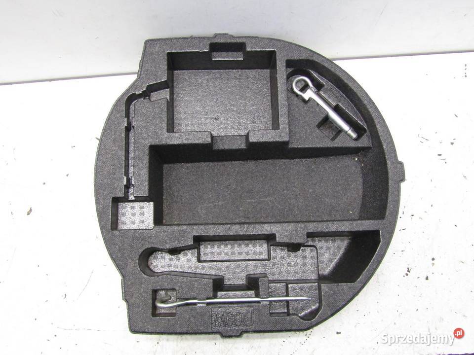 PIANKA STYROPIAN BAGAŻNIKA HAK TYŁ MAZDA 2 DJ Bagażniki sprzedam