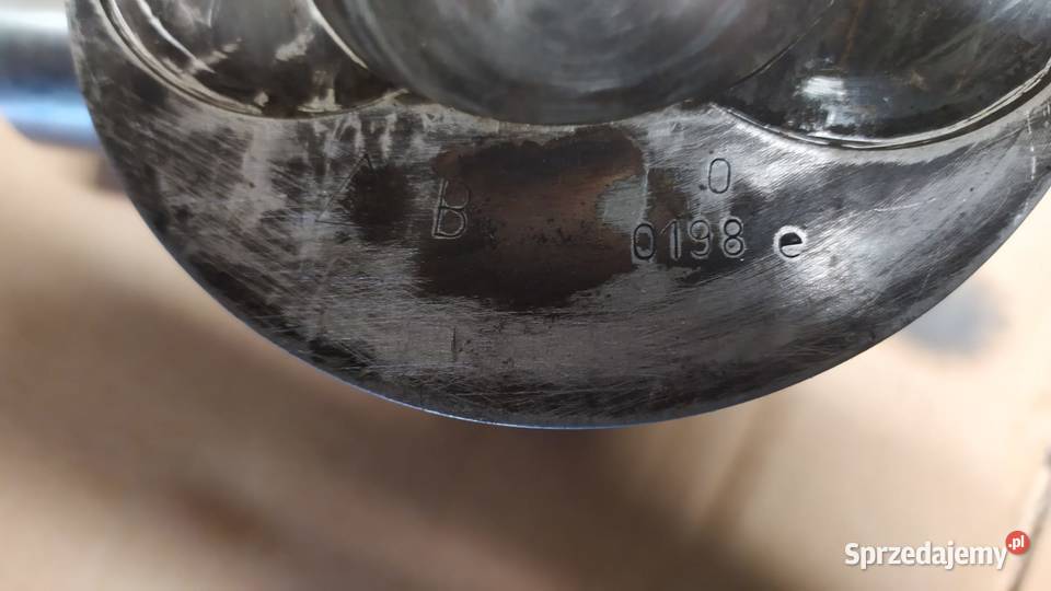 MAN Tłok z korbowodem 468160 D0826 LFL sprzedam