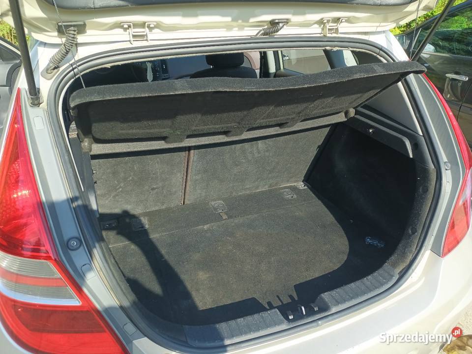 Hyundai i30 16 LPG lakier metallic Motoryzacja Puchaczów