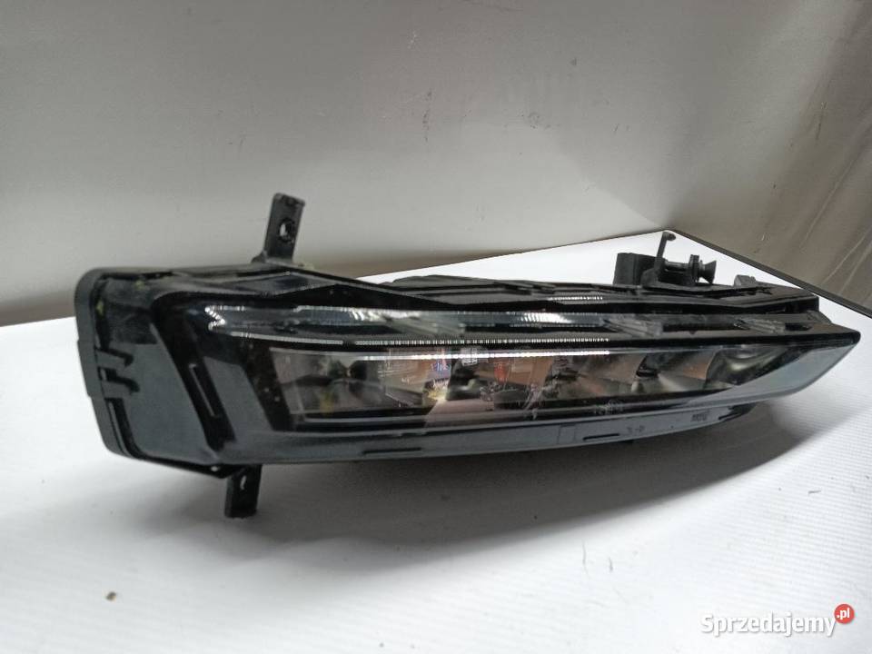 HALOGEN PRZÓD PRZEDNI LEWY SKODA SUPERB III LIFT