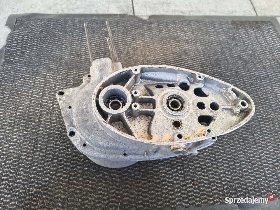 Pół kratery silnik WSK 125 Rzeszów