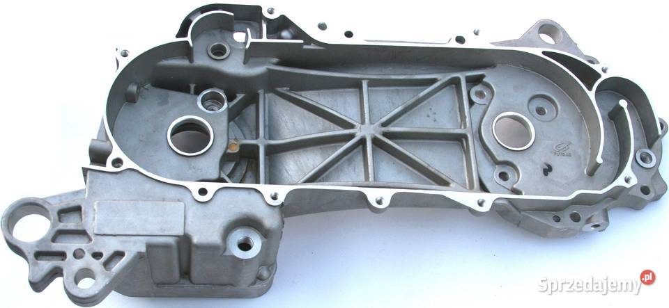 Pokrywa silnika obudowa lewa skuter GY6 50ccm 4T Szczerbice