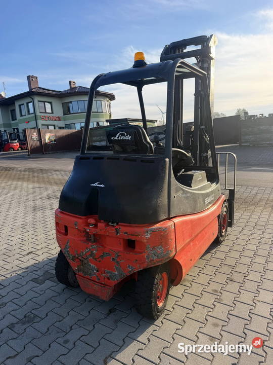 wózek widłowy elektryczny LINDE E2502 Triplex Wózki widłowe