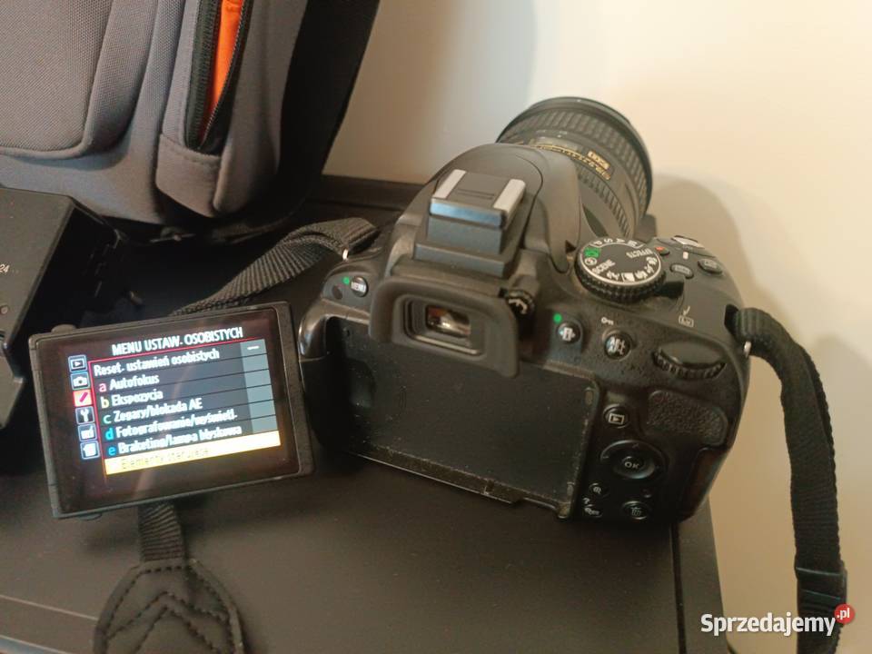 Nikon D5100 z obiektywem Nikkor AFS DX 18200 mm Libiąż