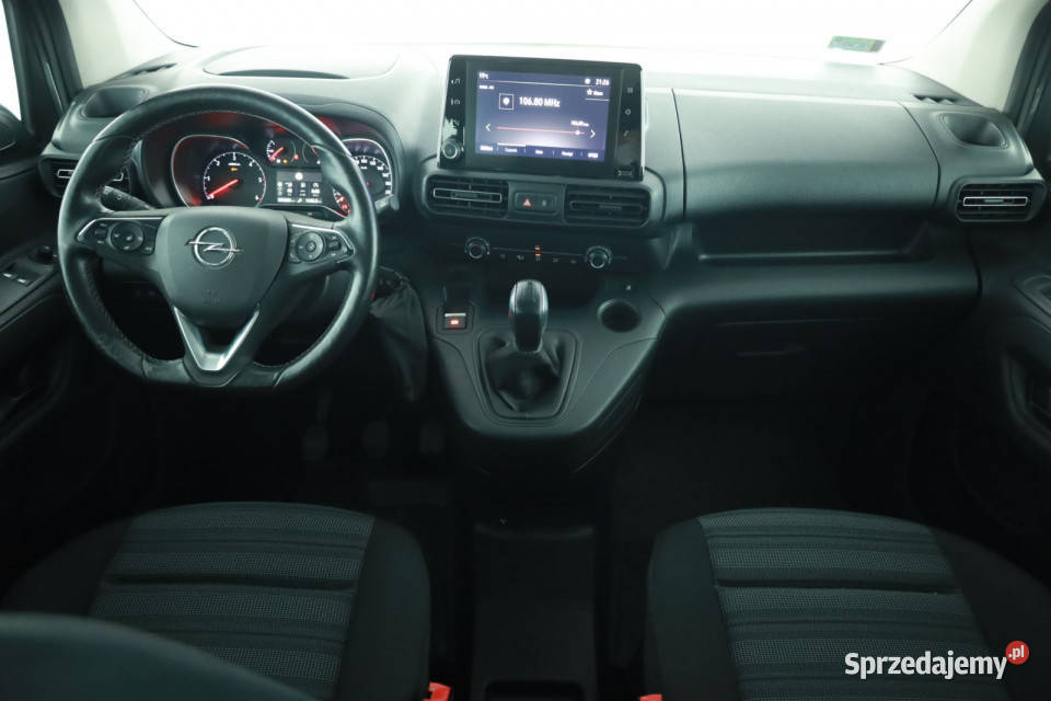 Opel Combo 15 CDTI asystent pasa ruchu mazowieckie Piaseczno sprzedam